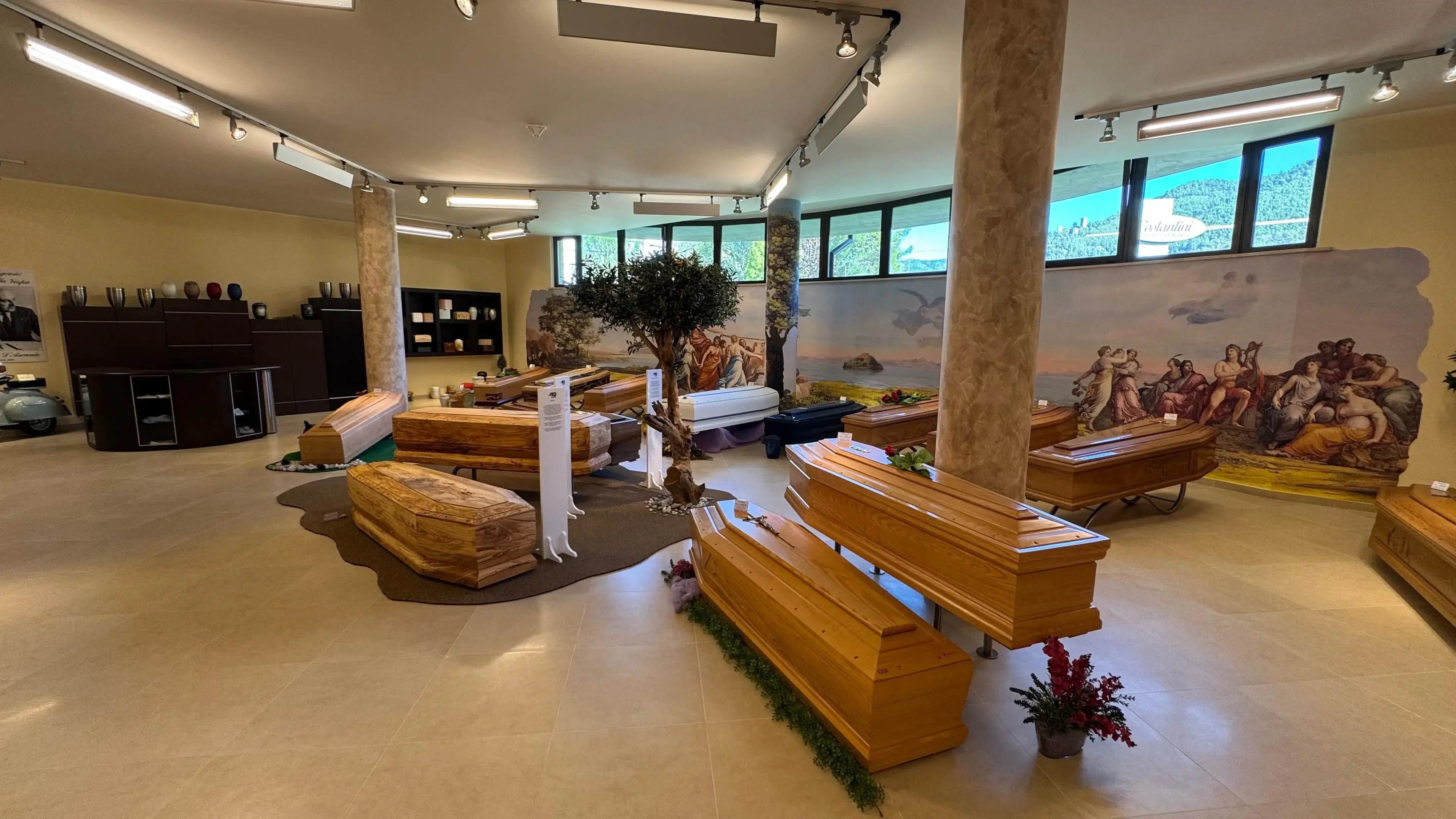 Cofani Funebri & Vestiario — 3